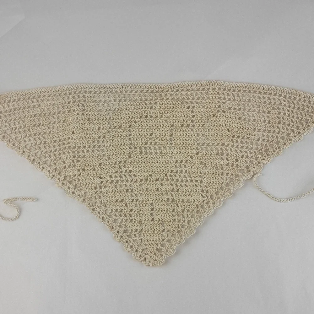 Handcrafted Cream Crochet Rose Filet Head Scarf Bandana Tie Back Cotton - Picture 6 of 7